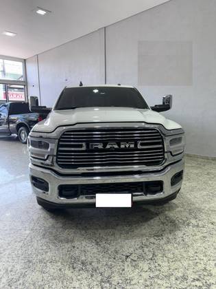 RAM 2500 6.7 I6 TURBO DIESEL LARAMIE QUARTO DE MILHA CD 4X4 AUTOMÁTICO RAM 2500 6.7 I6 TURBO DIESEL LARAMIE QUARTO DE MILHA CD 4X4 AUTOMÁTICO